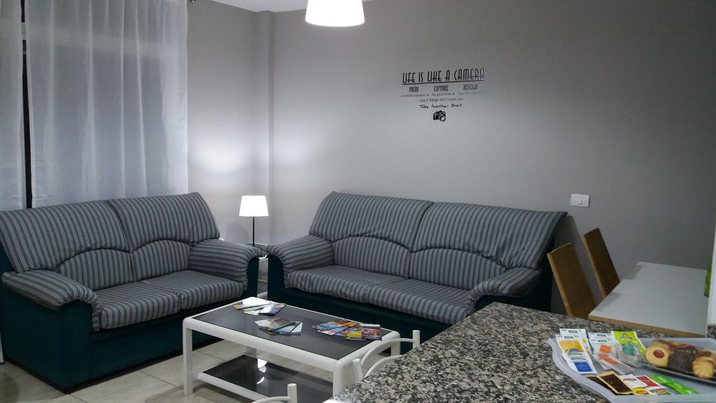 Vivienda Vacacional Atlantida 坎德拉里亚 外观 照片